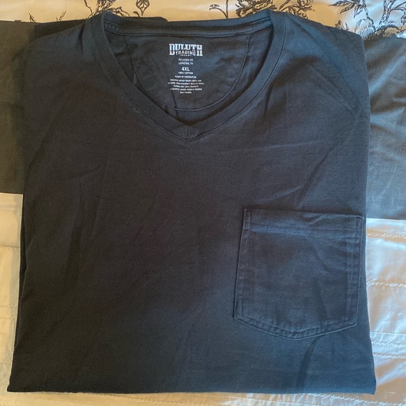 Duluth Trading Co Relaxed Fit Black Longtail T Size 4XL - Picture 1 of 2